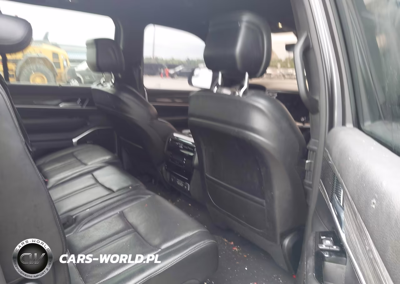 2022 Jeep Wagoneer Series Iii 4X2 VIN:1C4SJUDTXNS160707 - 8
