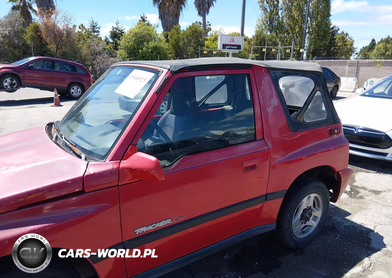 1996 Geo Tracker VIN:2CNBE1863T6928675 - 6