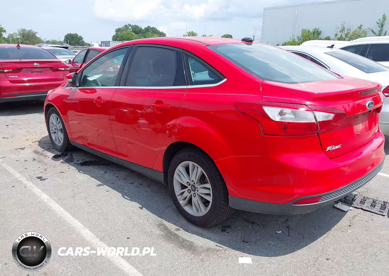 2012 Ford Focus Sel VIN:1FAHP3H20CL393612 - 3
