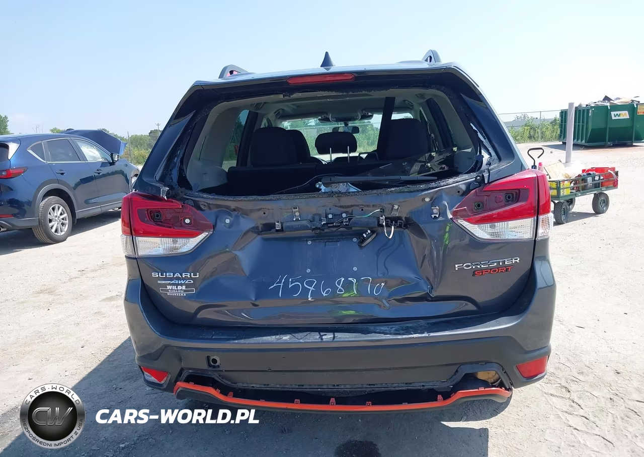 2022 Subaru Forester Sport VIN:JF2SKAGC5NH426625 - 16