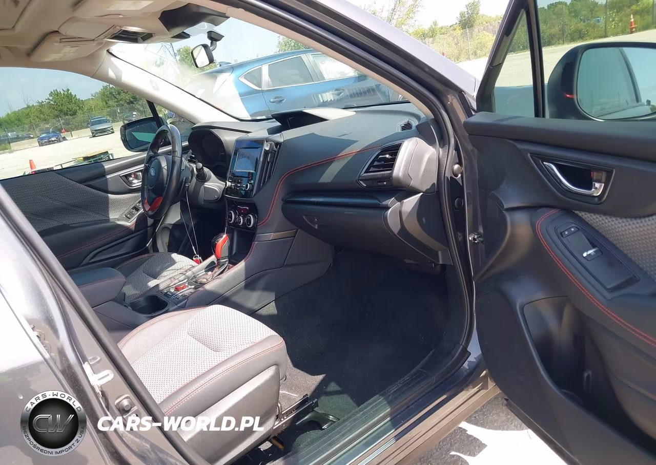 2022 Subaru Forester Sport VIN:JF2SKAGC5NH426625 - 5