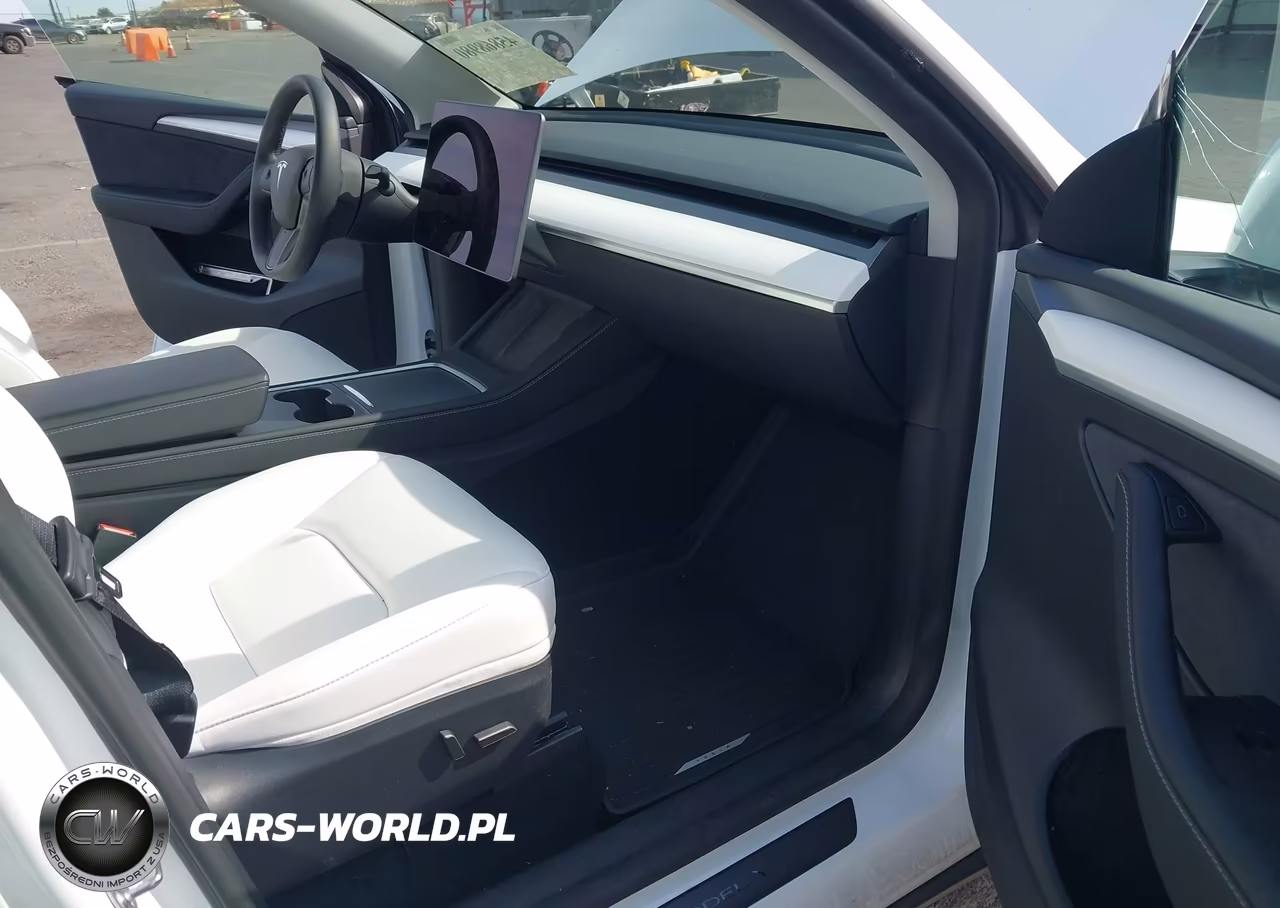 2024 Tesla Model Y Long Range Dual Motor All-Wheel Drive VIN:7SAYGAEE7RF189871 - 5