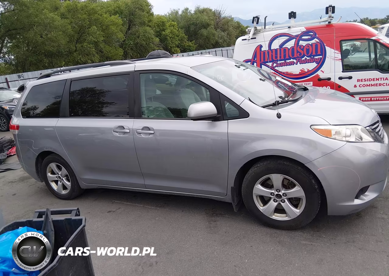 2011 Toyota Sienna Le V6 VIN:5TDKK3DC0BS099976 - 14