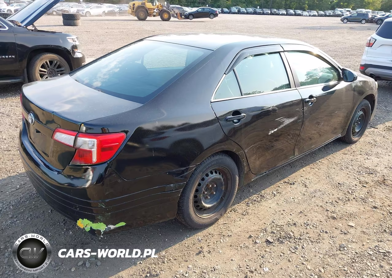 2012 Toyota Camry Hybrid Le VIN:4T1BD1FK0CU042642 - 4