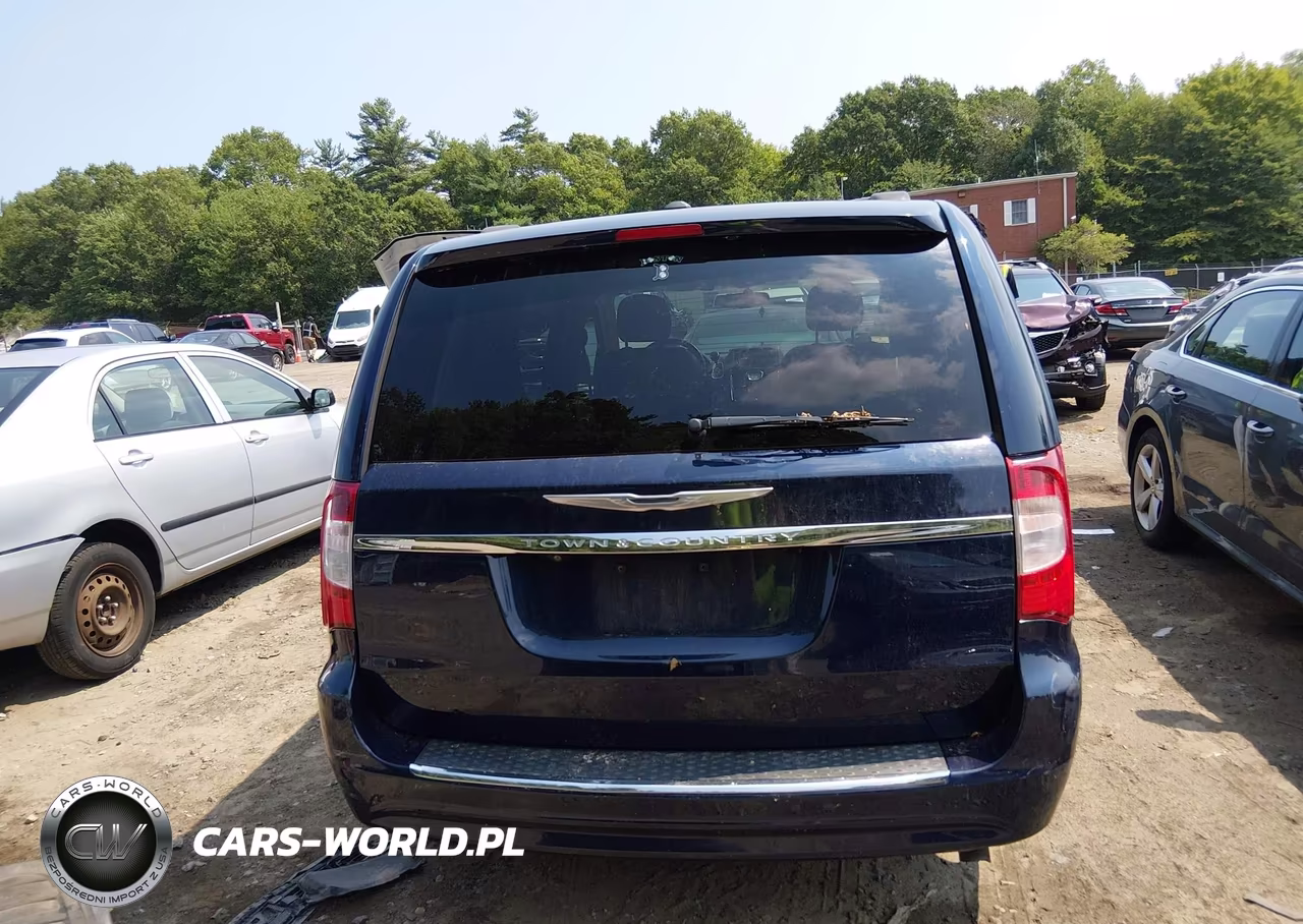 2016 Chrysler Town & Country Touring VIN:2C4RC1BG0GR173001 - 17