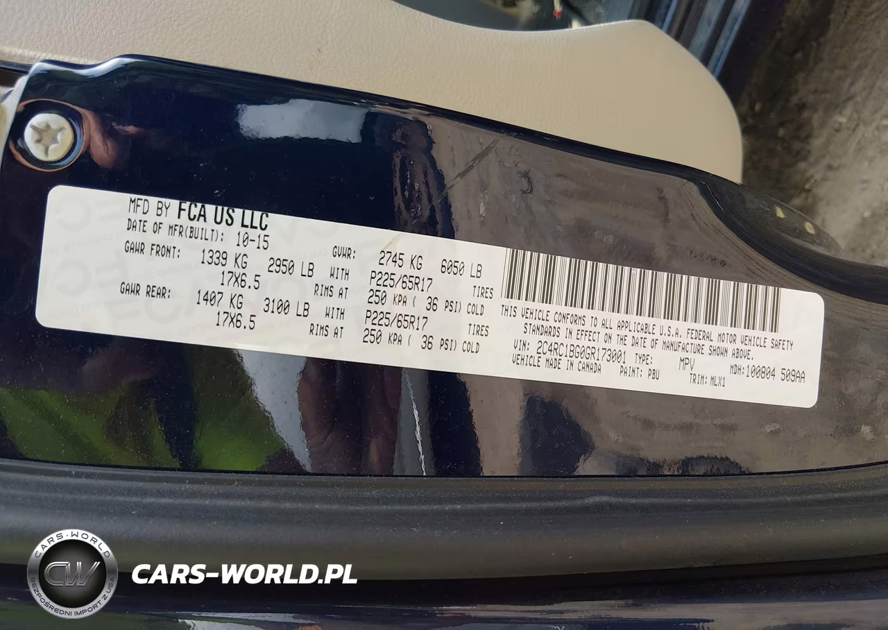 2016 Chrysler Town & Country Touring VIN:2C4RC1BG0GR173001 - 9