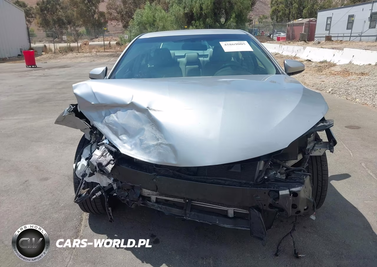 2017 Toyota Camry Le VIN:4T1BF1FK7HU807427 - 12