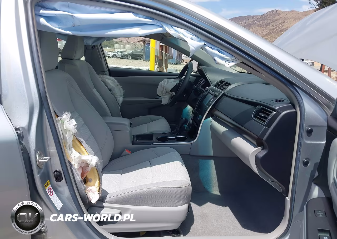 2017 Toyota Camry Le VIN:4T1BF1FK7HU807427 - 5