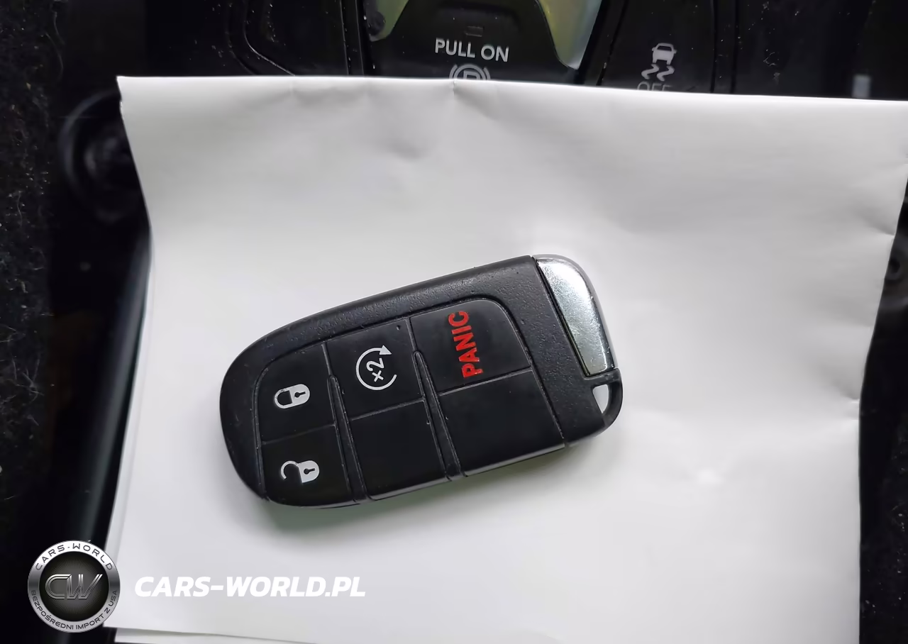 2020 Jeep Renegade Latitude 4X4 VIN:ZACNJBBBXLPL02033 - 11