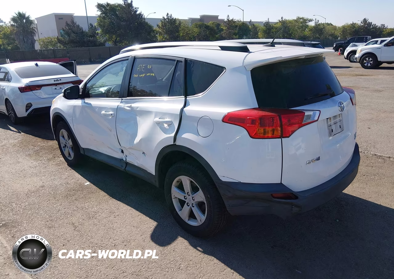 2014 Toyota Rav4 Xle VIN:2T3RFREV3EW203319 - 3