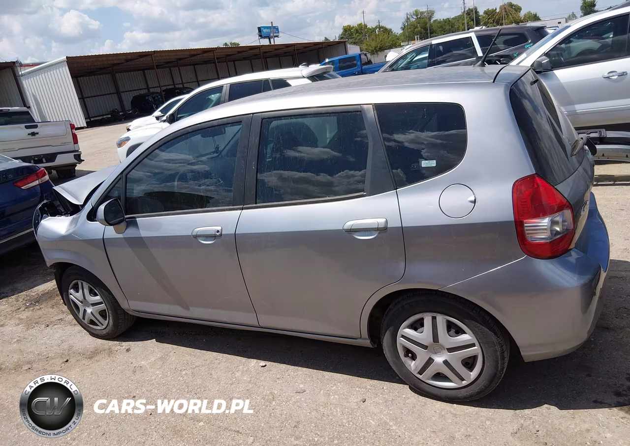 2008 Honda Fit VIN:JHMGD38458S018293 - 15