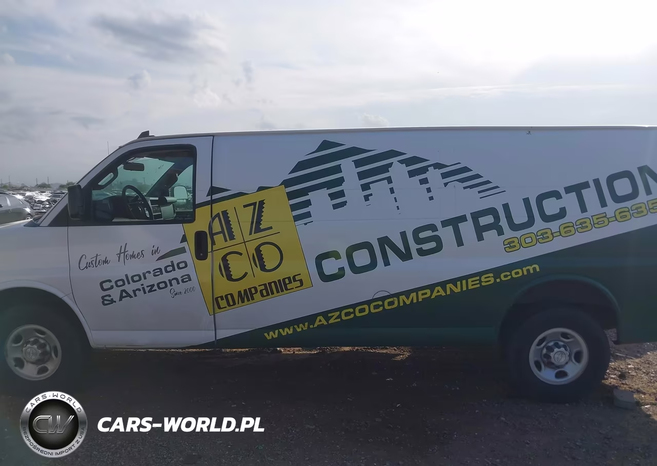 2018 Chevrolet Express 2500 Work Van VIN:1GCWGBFP7J1282543 - 14