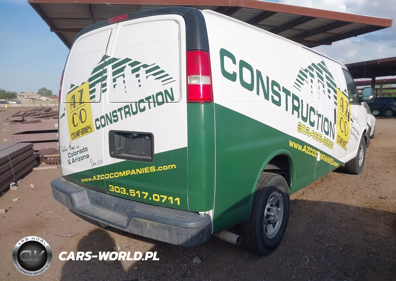 2018 Chevrolet Express 2500 Work Van VIN:1GCWGBFP7J1282543 - 4