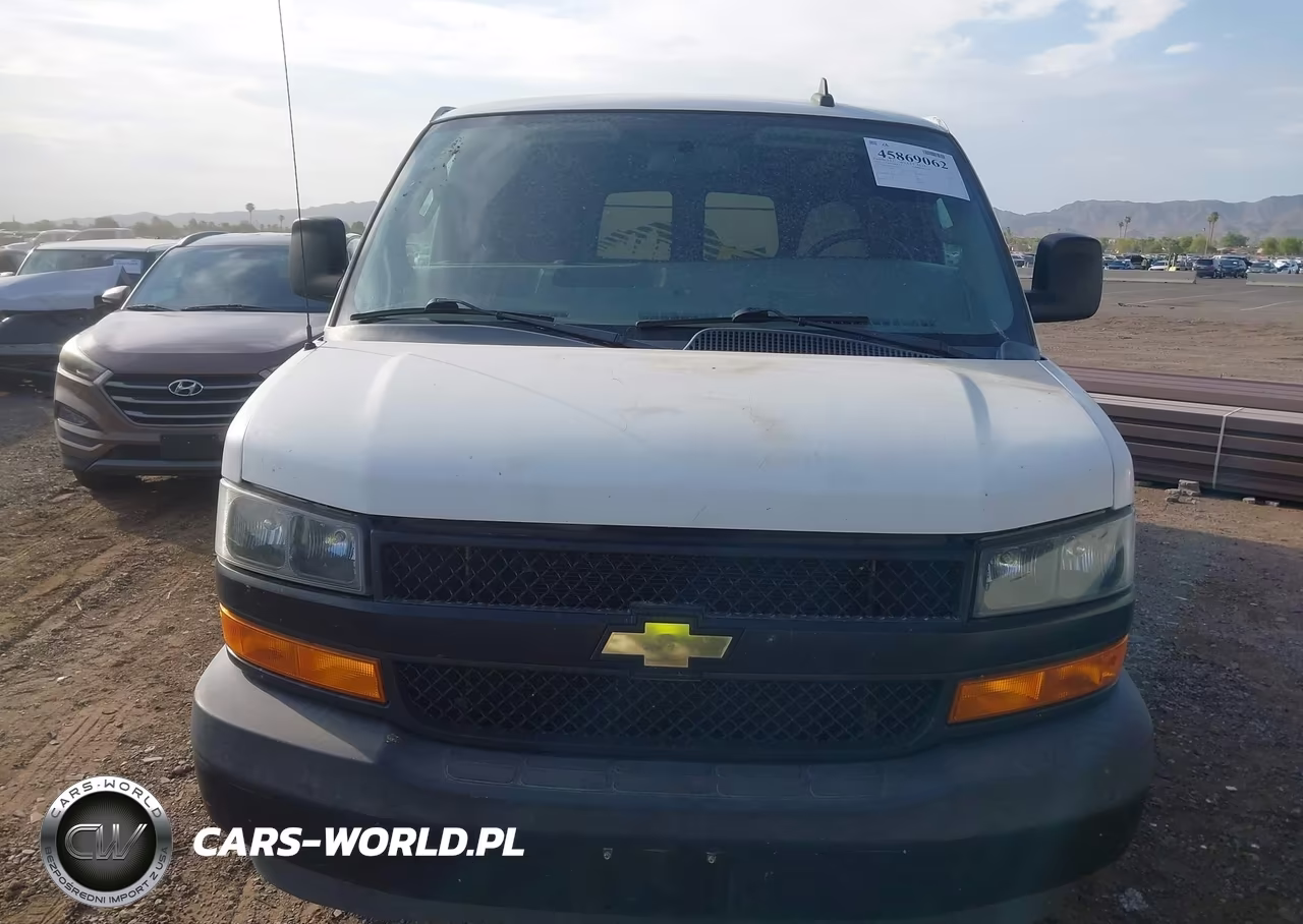 2018 Chevrolet Express 2500 Work Van VIN:1GCWGBFP7J1282543 - 6