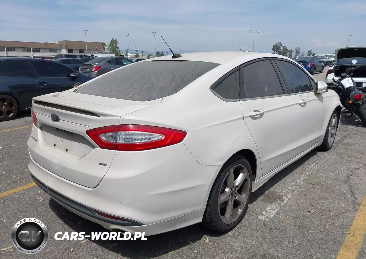 2015 Ford Fusion Se VIN:3FA6P0H75FR234818 - 4