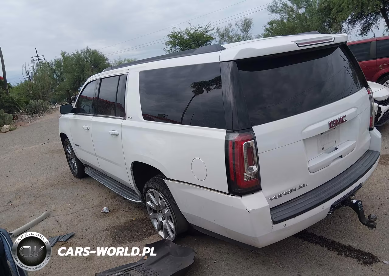 2017 GMC Yukon Xl Slt VIN:1GKS2GKC4HR261145 - 3