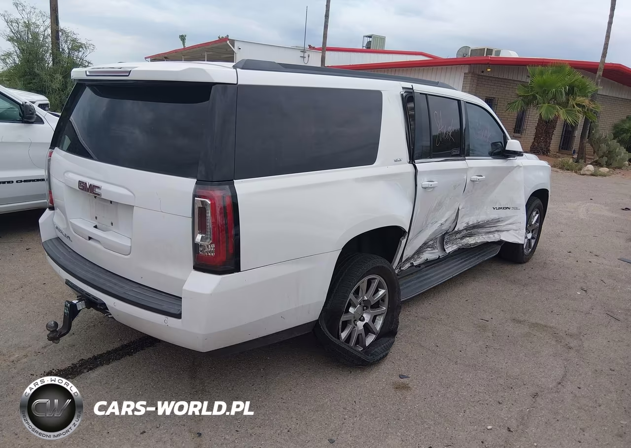 2017 GMC Yukon Xl Slt VIN:1GKS2GKC4HR261145 - 4