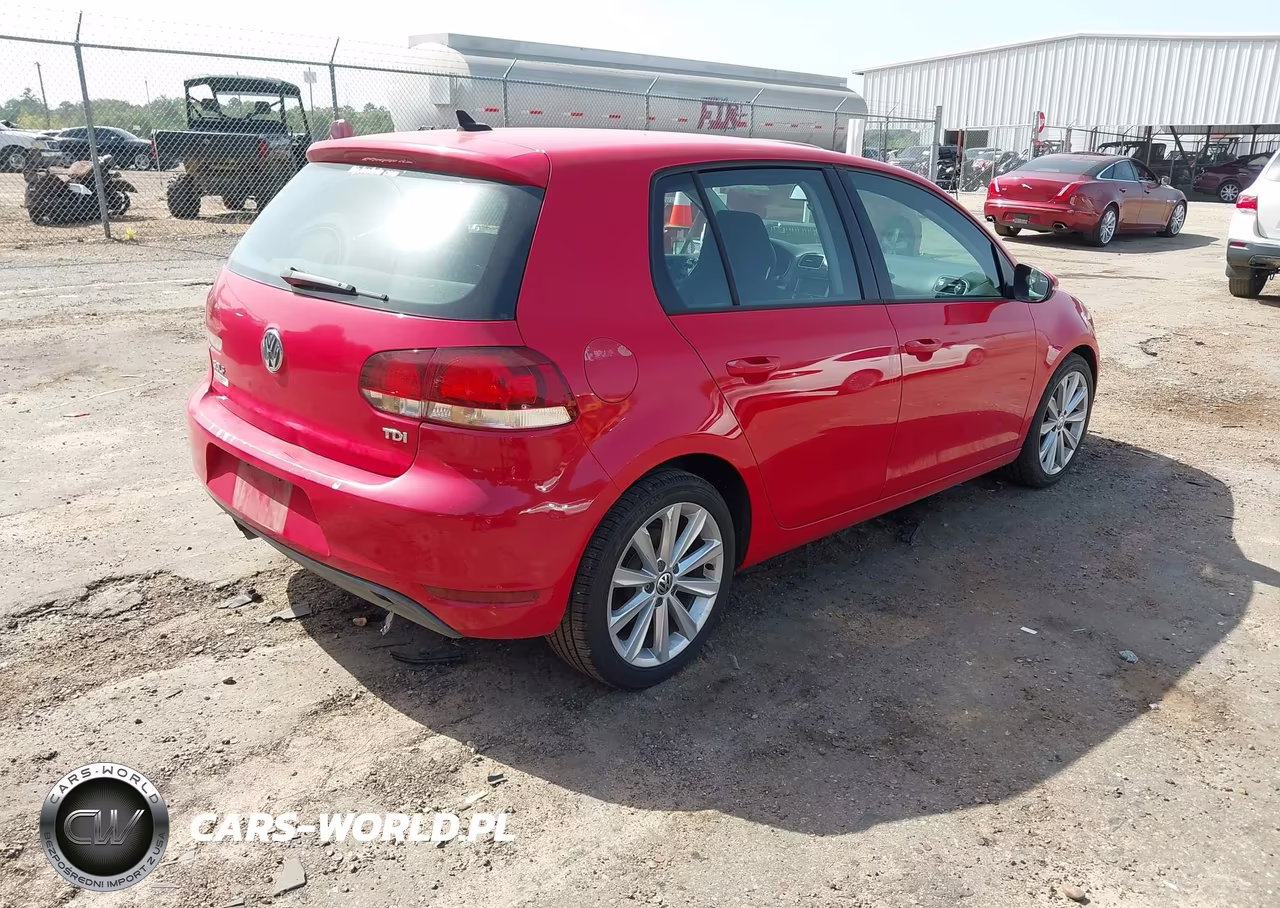 2012 Volkswagen Golf Tdi 4-Door VIN:WVWDM7AJXCW327786 - 4