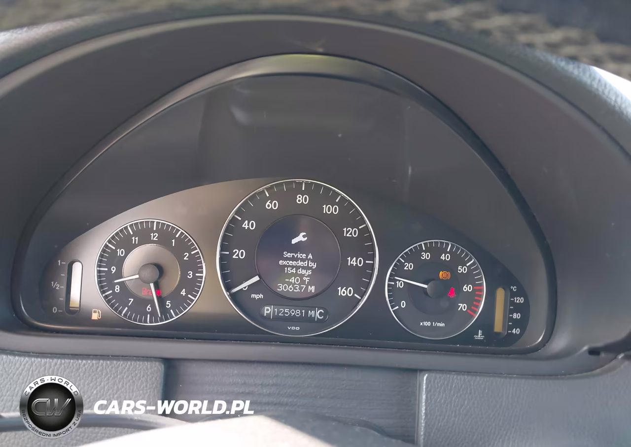 2005 Mercedes-Benz Clk 500 VIN:WDBTK75G15T040047 - 7