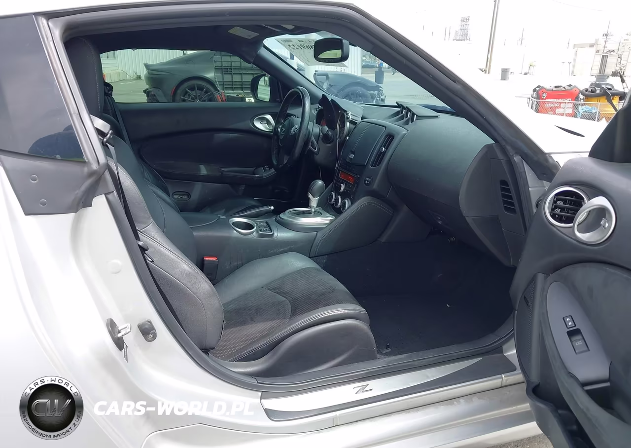 2011 Nissan 370Z Touring VIN:JN1AZ4EH5BM550146 - 5