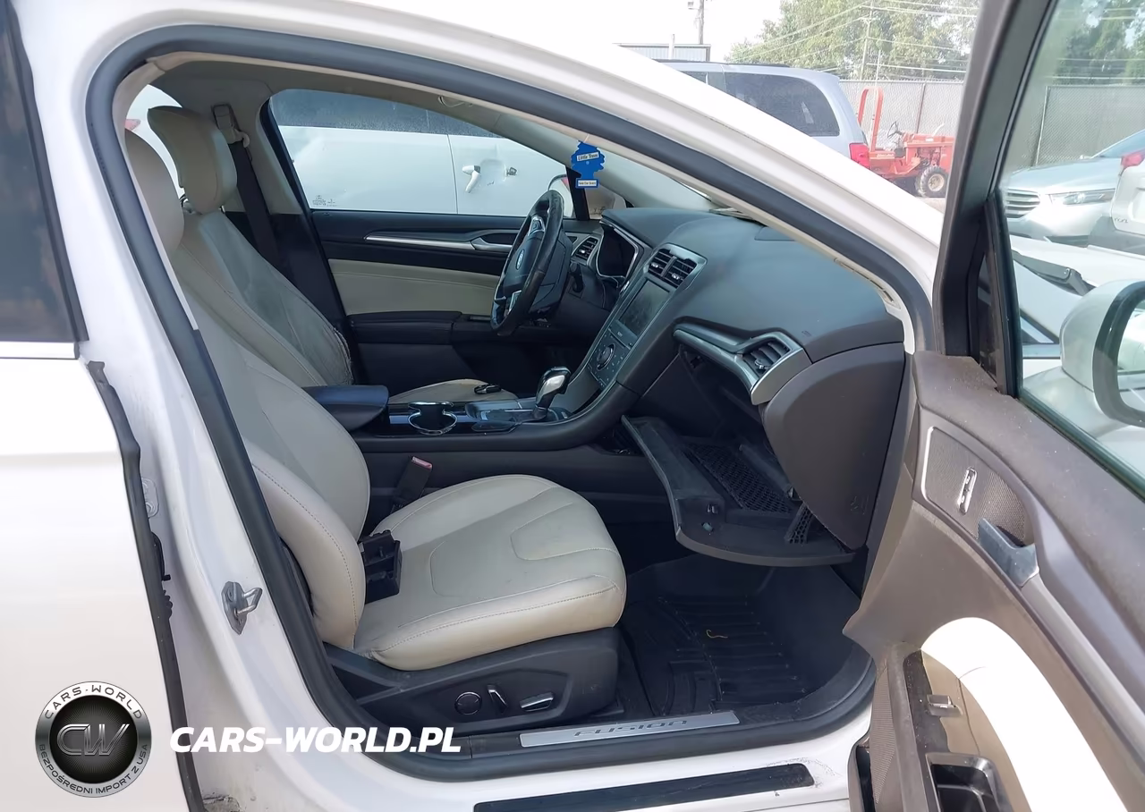 2014 Ford Fusion Titanium VIN:3FA6P0D99ER219728 - 5
