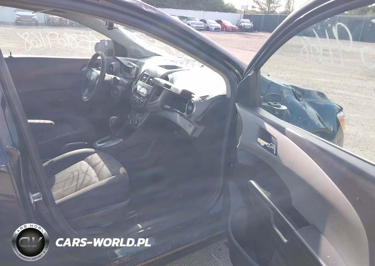 2012 Chevrolet Sonic 2Lt VIN:1G1JC5SH0C4123251 - 5