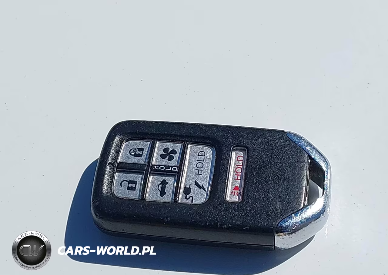 2019 Honda Clarity Plug-In Hybrid VIN:JHMZC5F1XKC001295 - 11