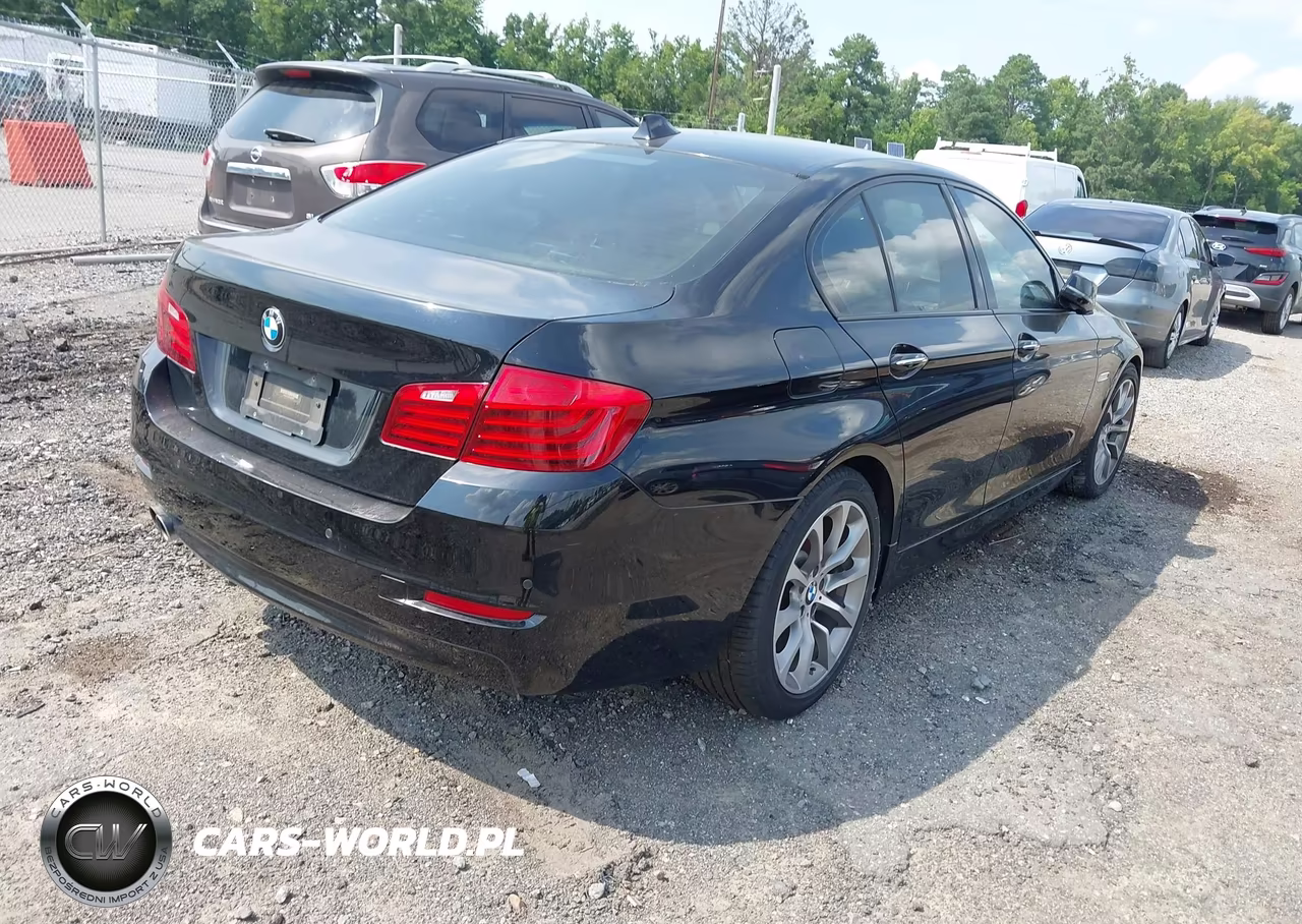 2016 BMW 528I xDrive VIN:WBA5A7C59GG643755 - 4
