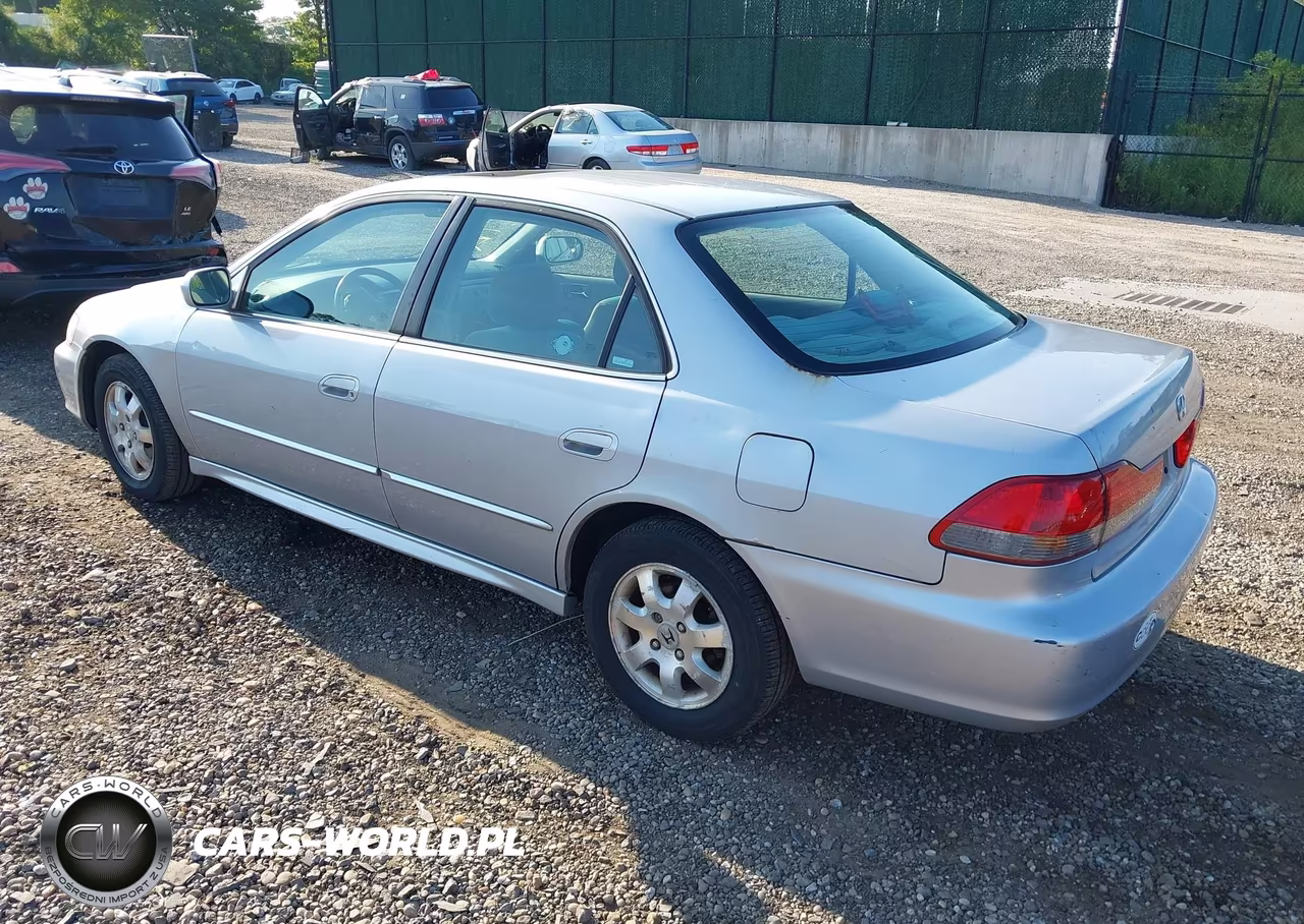 2002 Honda Accord 2.3 Ex-2.3 Se VIN:1HGCG66862A133403 - 3