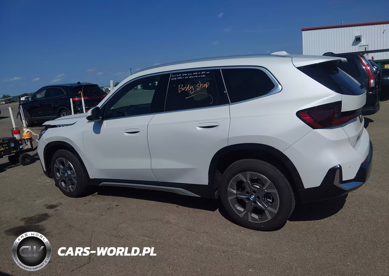 2026 BMW X1 xDrive28I VIN:WBX73EF00T5695391 - 14