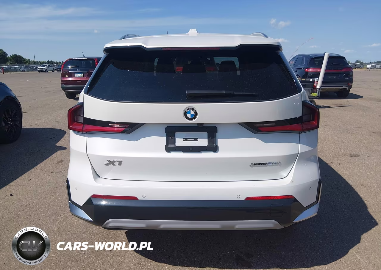 2026 BMW X1 xDrive28I VIN:WBX73EF00T5695391 - 16