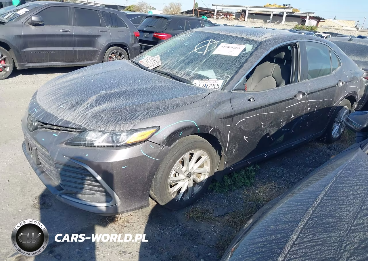 2024 Toyota Camry Le VIN:4T1C11AK8RU200657 - 2