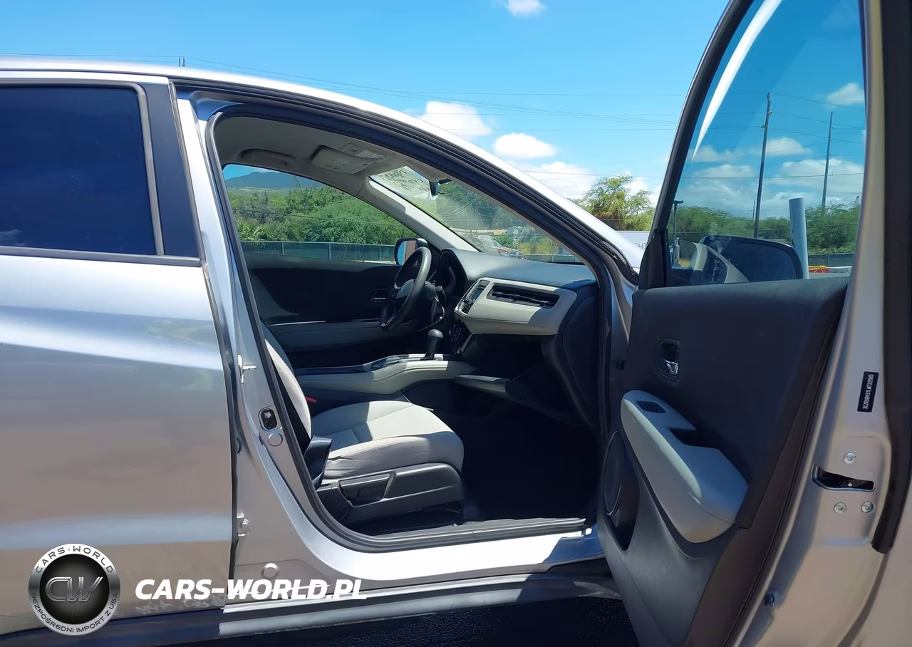 2020 Honda Hr-V Awd Lx VIN:3CZRU6H31LM722585 - 5