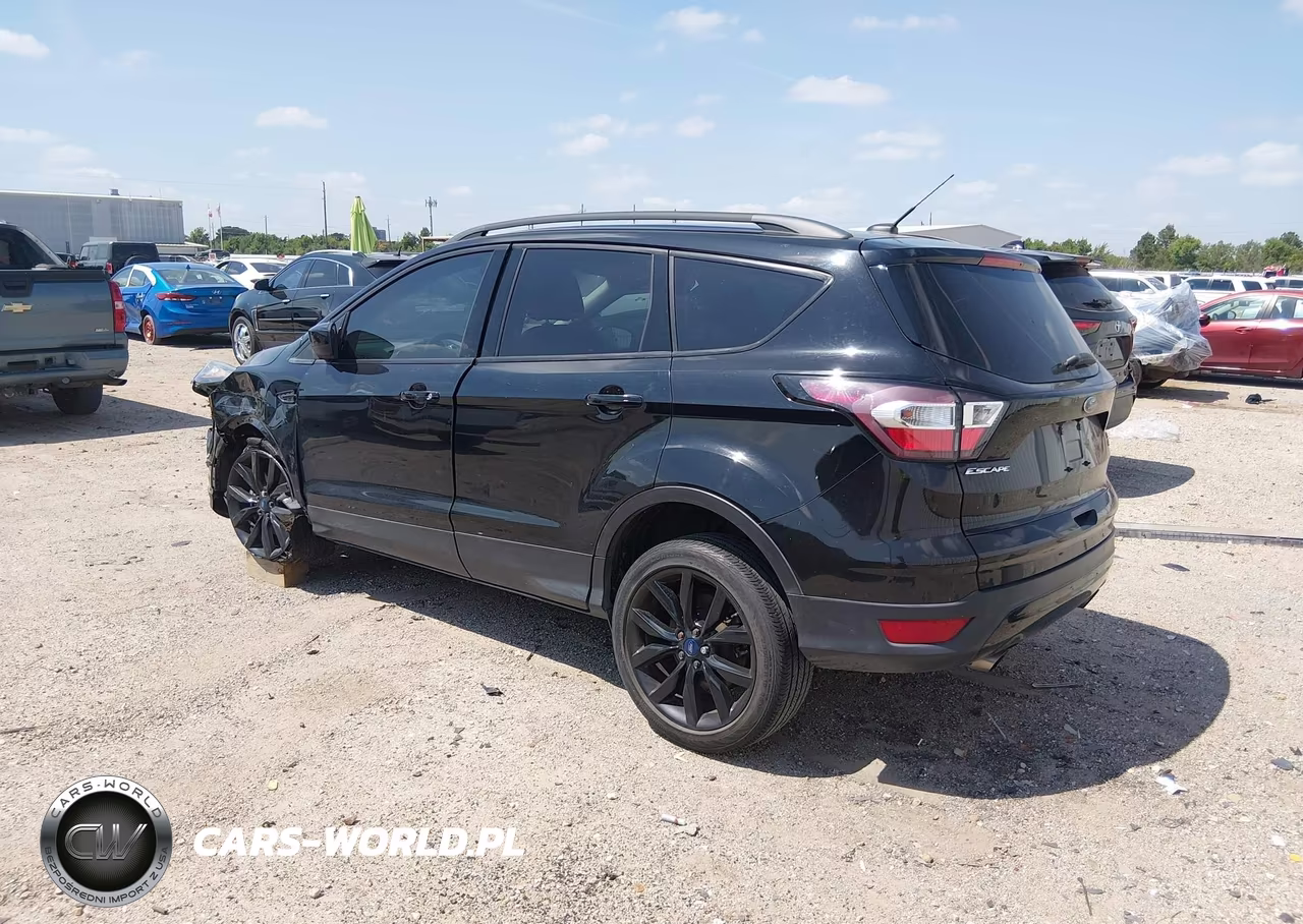 2017 Ford Escape Se VIN:1FMCU0G90HUB88654 - 3