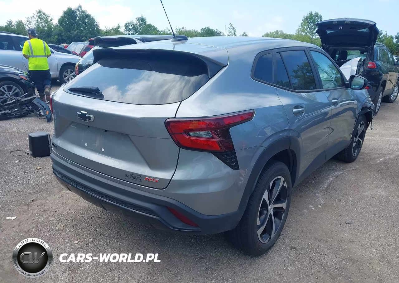 2024 Chevrolet Trax Fwd 1Rs VIN:KL77LGE2XRC022220 - 4