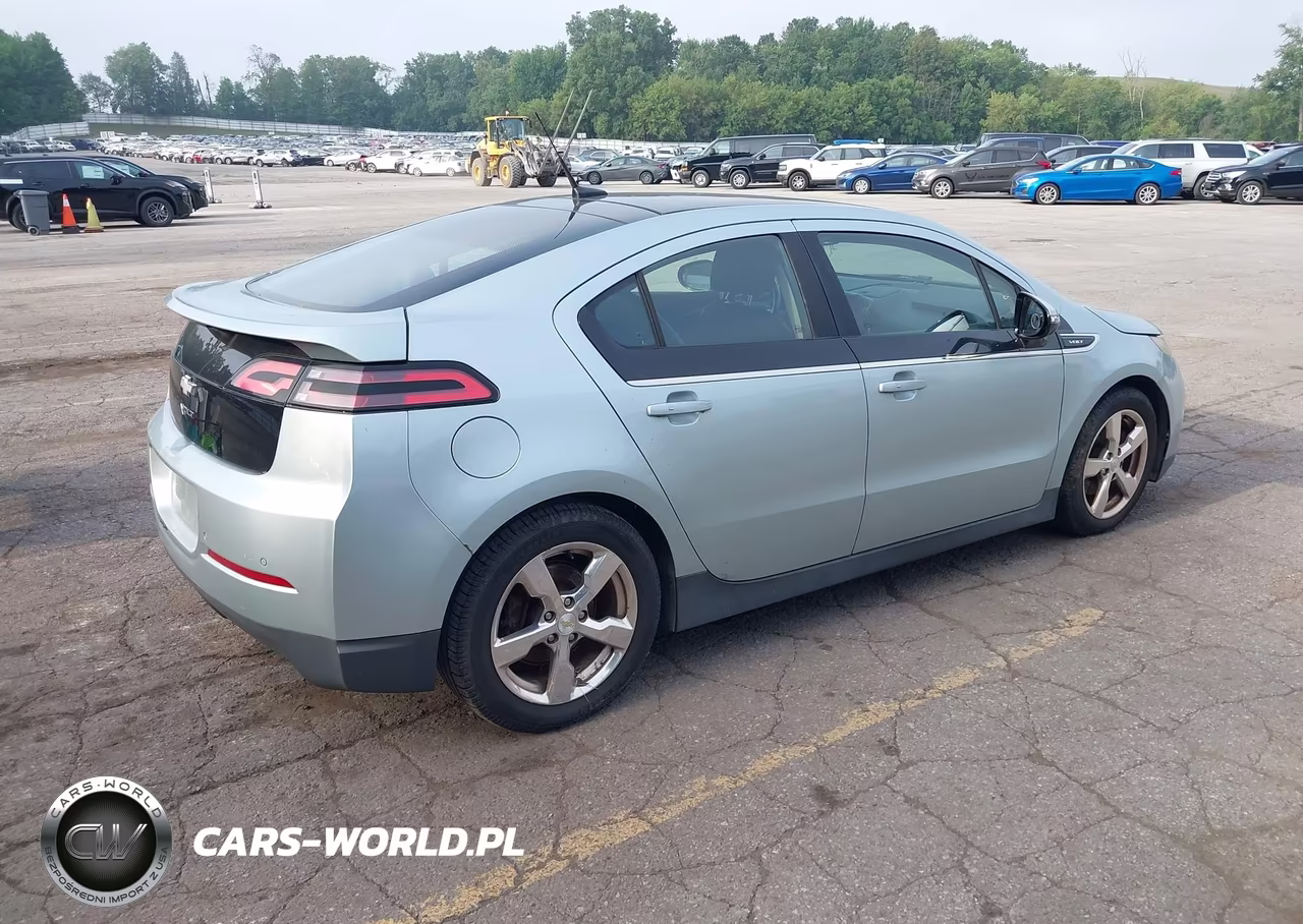 2012 Chevrolet Volt VIN:1G1RD6E40CU101281 - 4