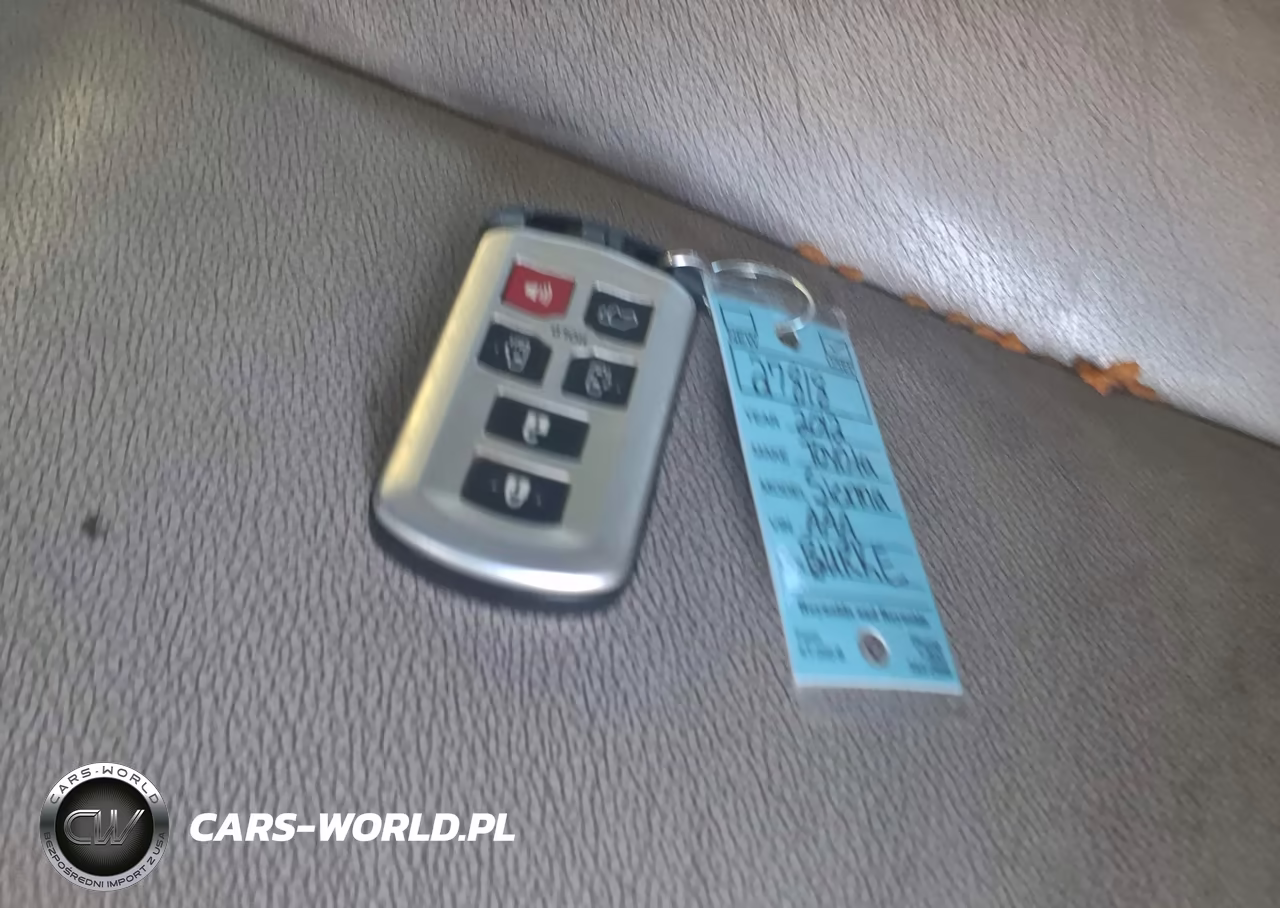 2012 Toyota Sienna Xle 7 Passenger VIN:5TDDK3DC2CS035626 - 11