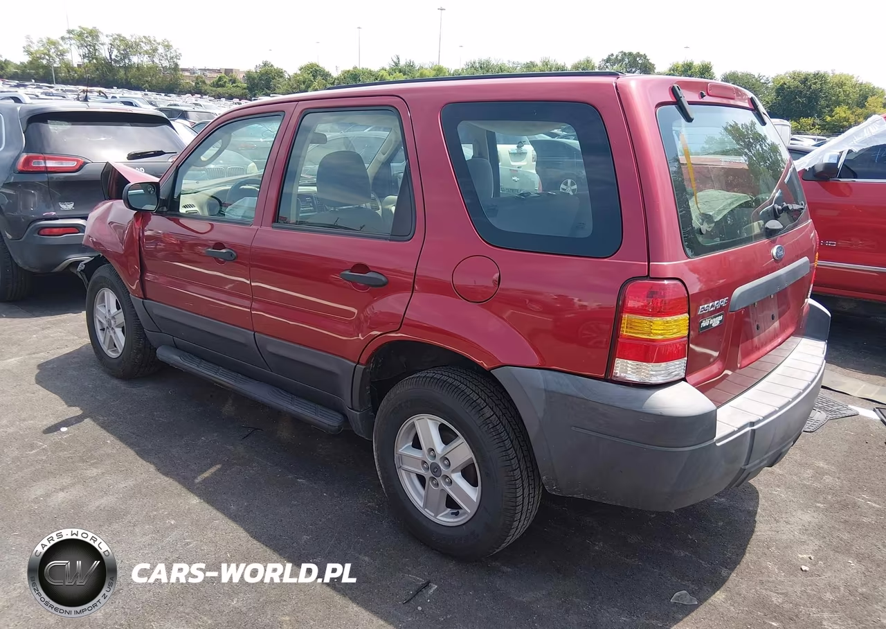 2005 Ford Escape Xls VIN:1FMYU02Z55KA01610 - 3