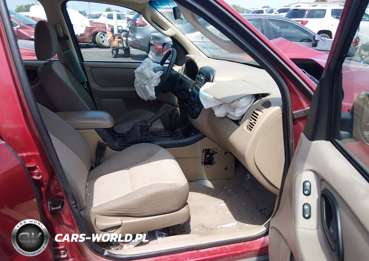 2005 Ford Escape Xls VIN:1FMYU02Z55KA01610 - 5