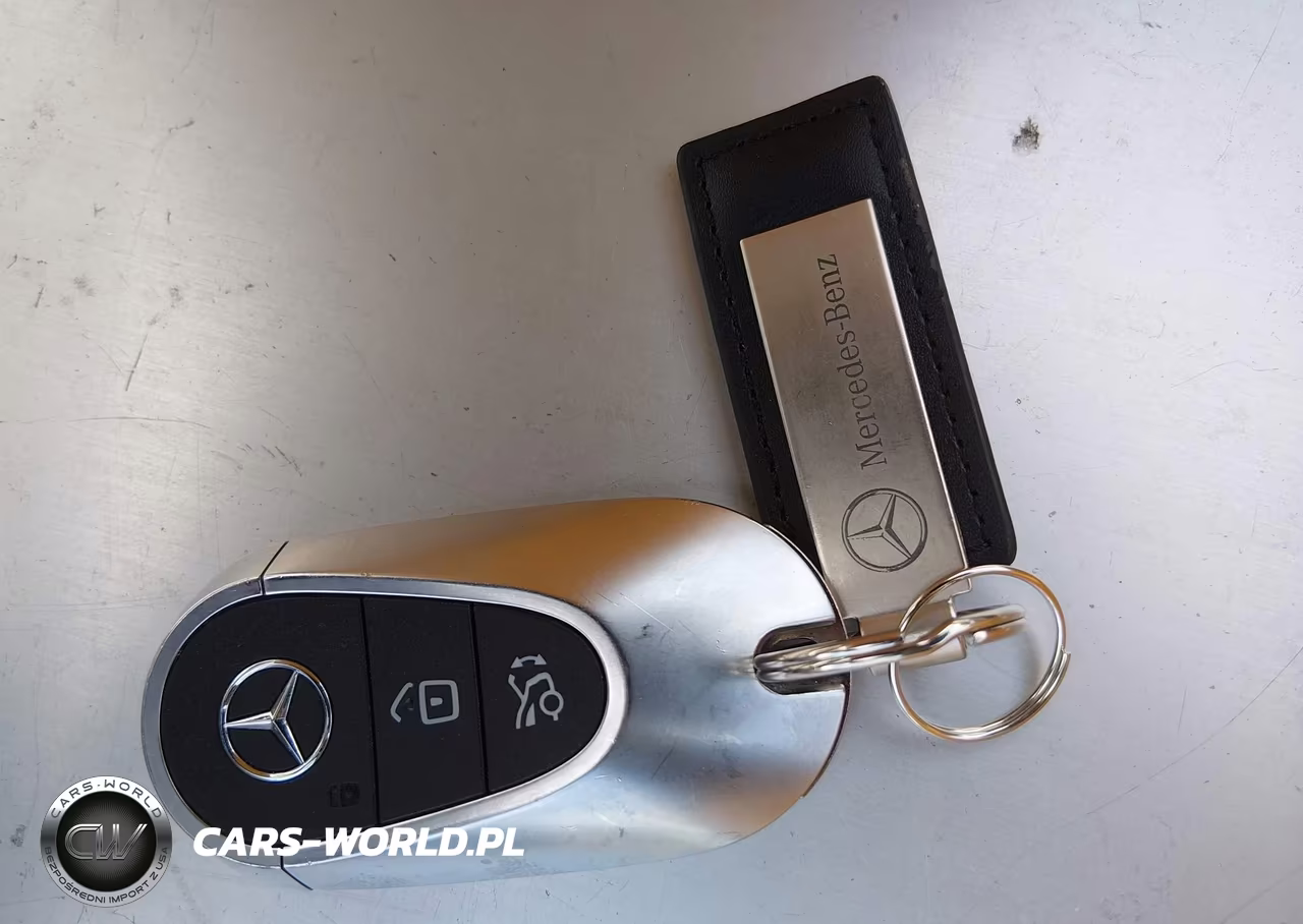 2025 Mercedes-Benz C 300 VIN:W1KAF4HBXSR250771 - 11