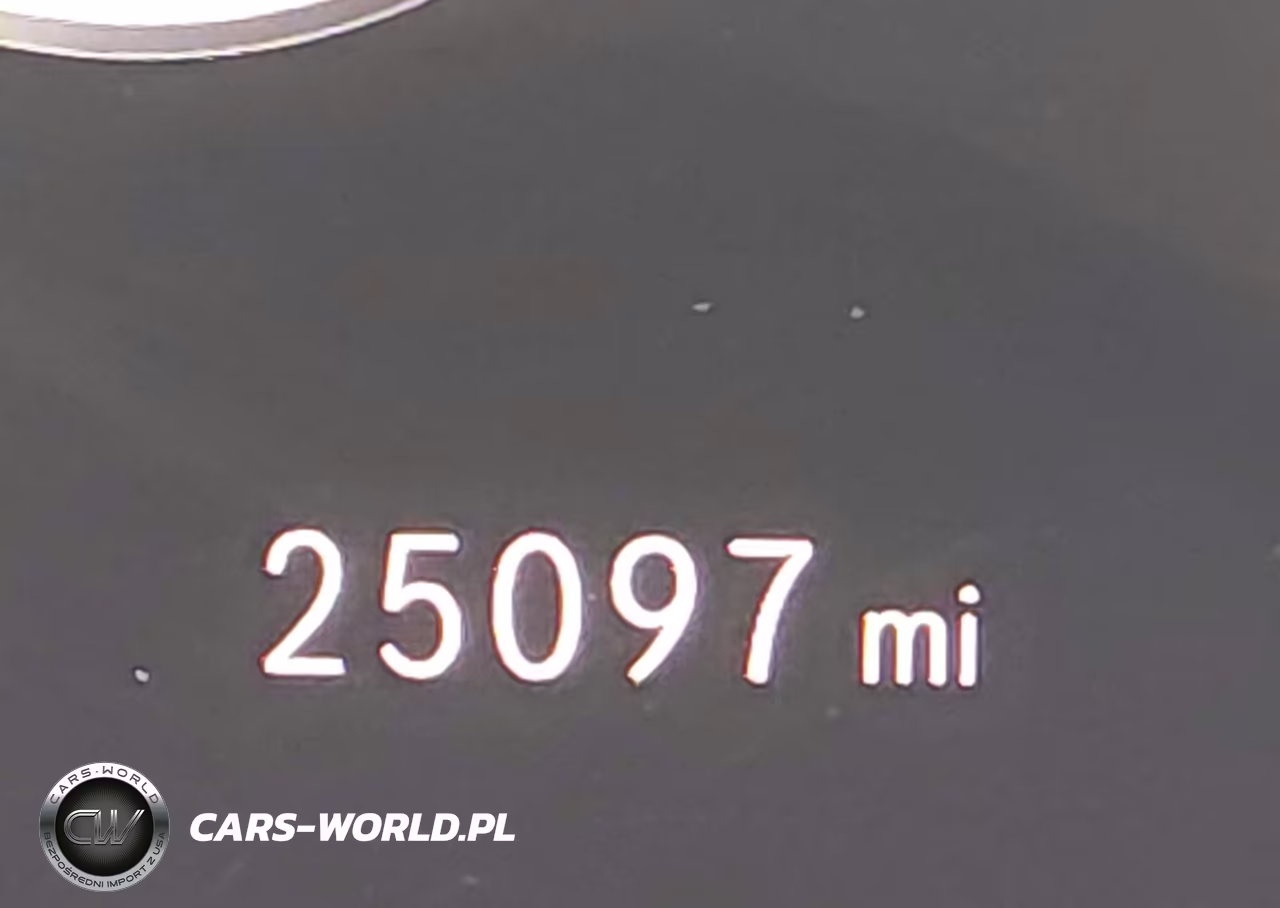 2025 Mercedes-Benz C 300 VIN:W1KAF4HBXSR250771 - 16