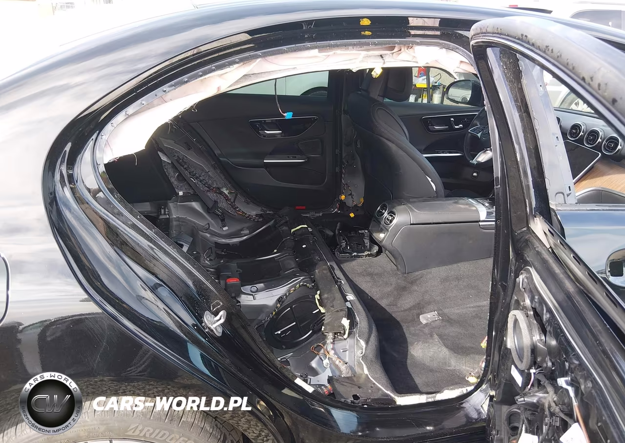 2025 Mercedes-Benz C 300 VIN:W1KAF4HBXSR250771 - 8