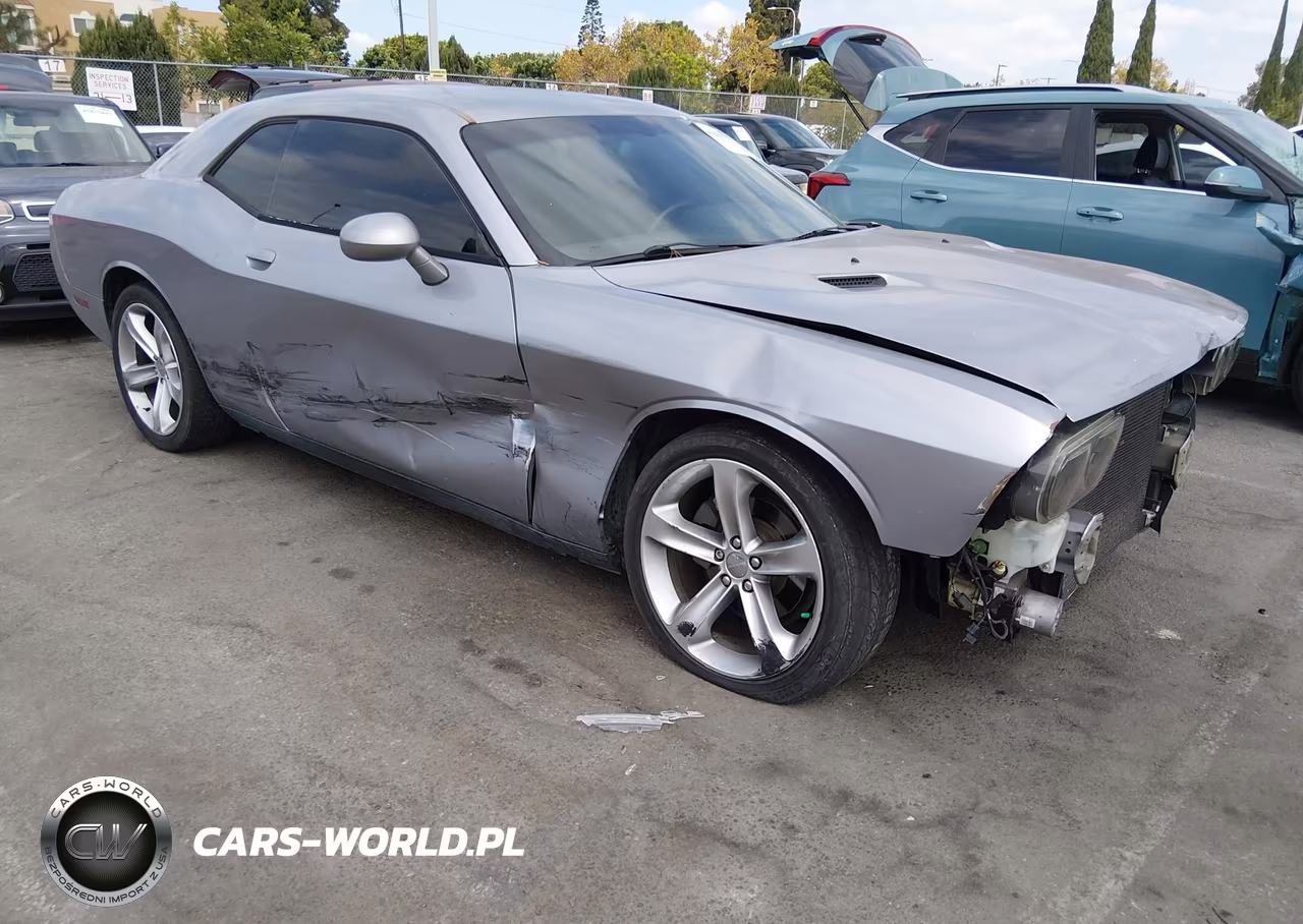 2013 Dodge Challenger Sxt VIN:2C3CDYAG0DH695775 - 1