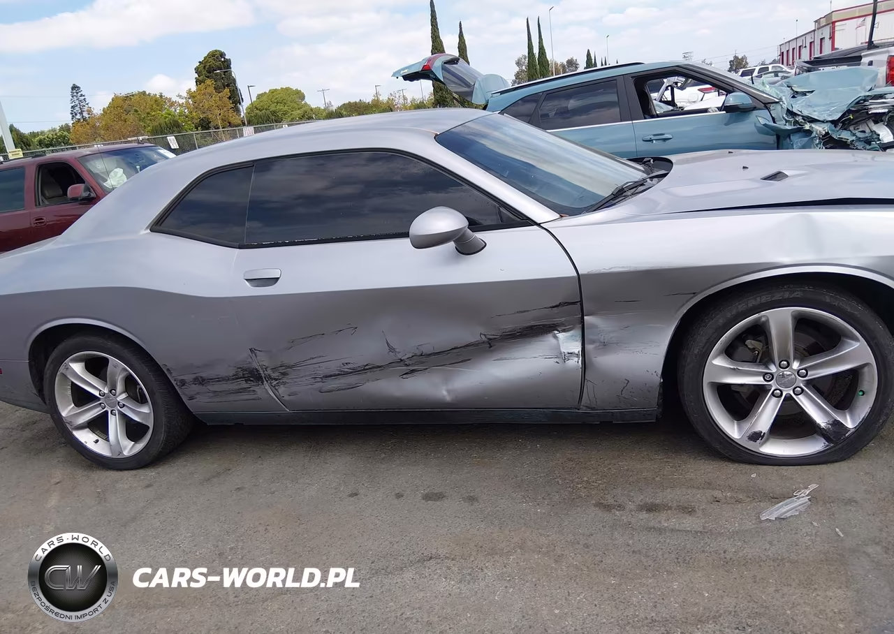 2013 Dodge Challenger Sxt VIN:2C3CDYAG0DH695775 - 13