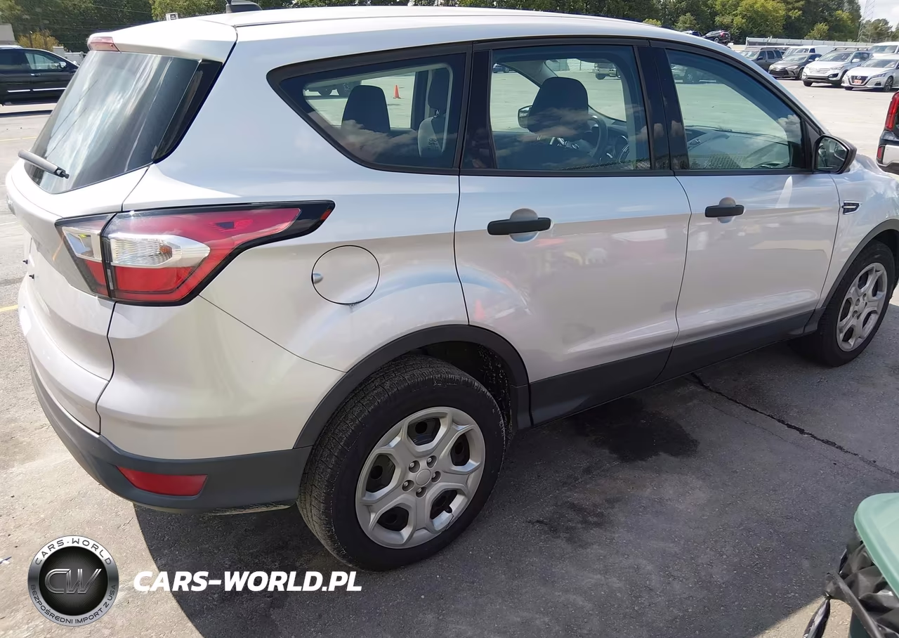 2017 Ford Escape S VIN:1FMCU0F7XHUC85005 - 4