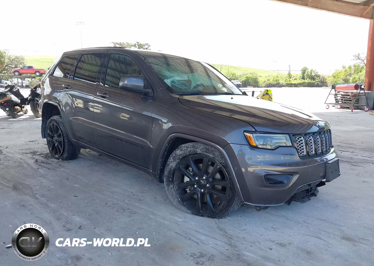 2021 Jeep Grand Cherokee Laredo X 4X4 – zdjęcie 1 z 17
