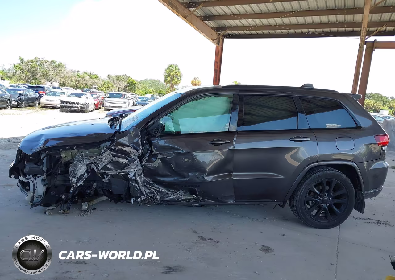 2021 Jeep Grand Cherokee Laredo X 4X4 VIN:1C4RJFAG0MC515958 - 15