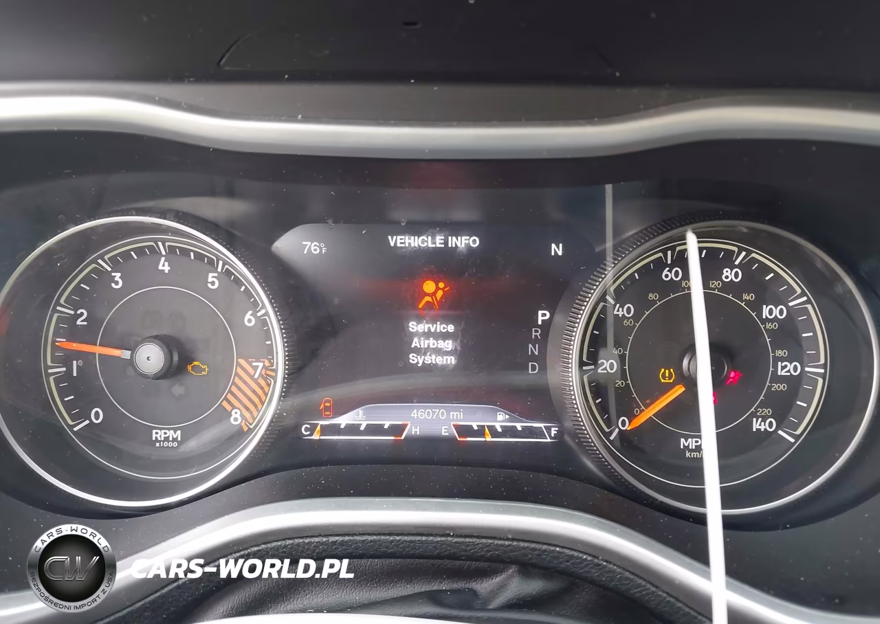 2015 Jeep Cherokee Limited VIN:1C4PJMDSXFW501420 - 7