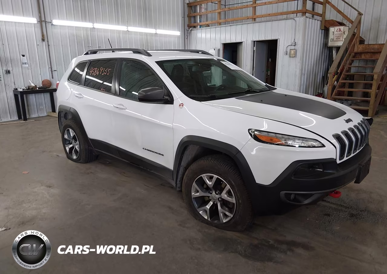 2015 Jeep Cherokee Trailhawk – zdjęcie 1 z 16