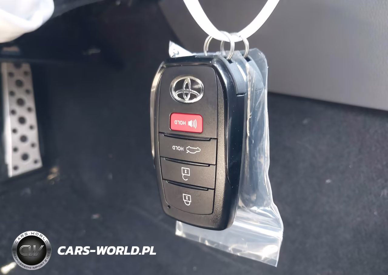 2026 Toyota Camry Se VIN:4T1DAACK3TU253050 - 11